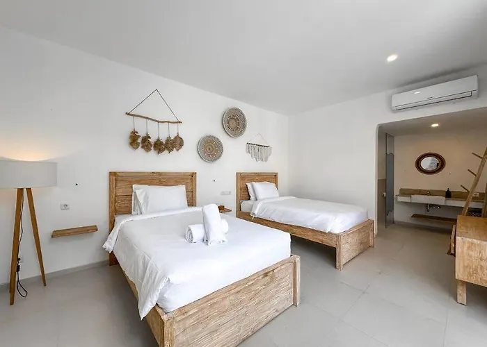 Villa Fresh Tropical Boni 3br/privatepool&wifi