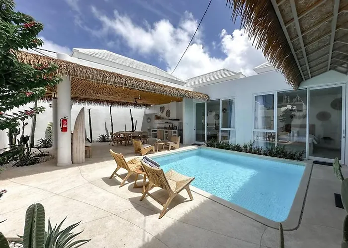 Villa Fresh Tropical Boni 3br/privatepool&wifi