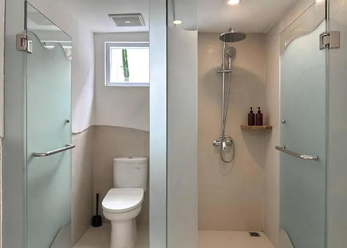 Villa Fresh Tropical Boni 3br/privatepool&wifi