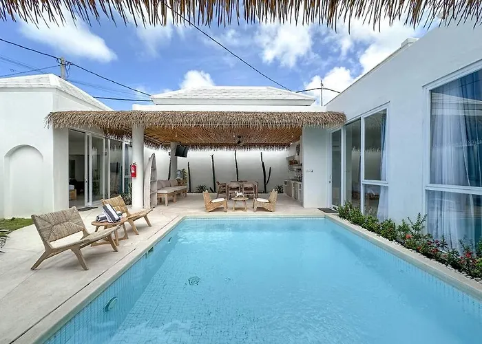 Villa Fresh Tropical Boni 3br/privatepool&wifi *